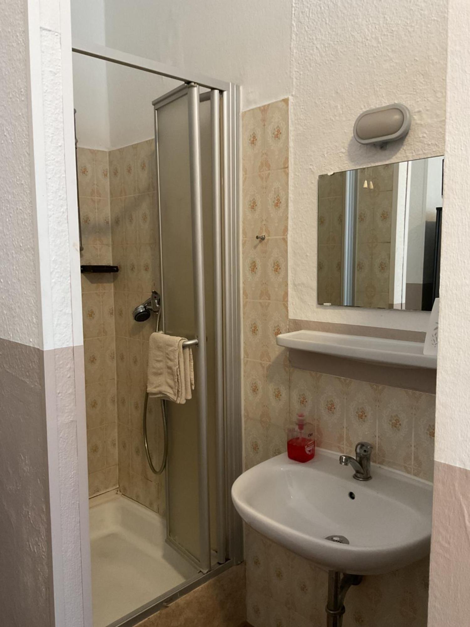 Pension&Hostel Anna - Monteurzimmer Μόναχο Εξωτερικό φωτογραφία